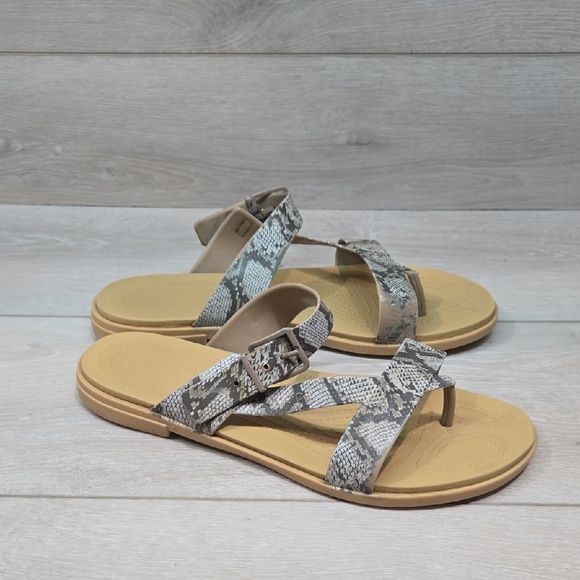 Crocs Women Iconic Dual Thong Stylish Snake Print Sandals Slide Shoes Sz 11 - Picture 1 of 12